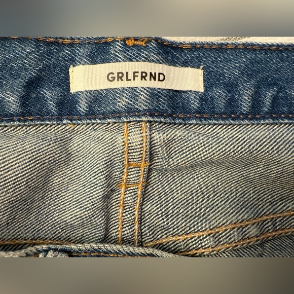 GRLFRND Helena Button Fly Jeans in Jessie’s Girl Size 27 - Picture 3 of 15
